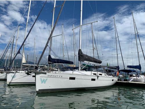 Segelyacht Delta 41 Yachtcharter in Paraty