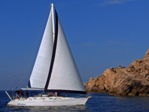 Sailing boat Dromor Athena 44 for rent in Lavrio