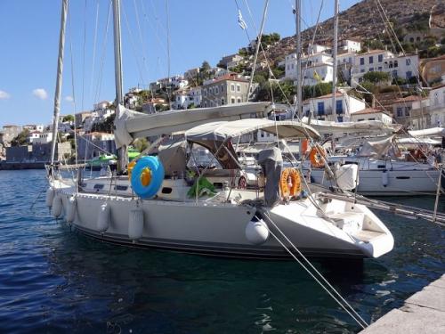 Segelyacht Dromor Triton 48 chartern in Parikia