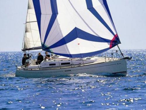 Sailing yacht Dufour 34 for rent in Port Crouesty