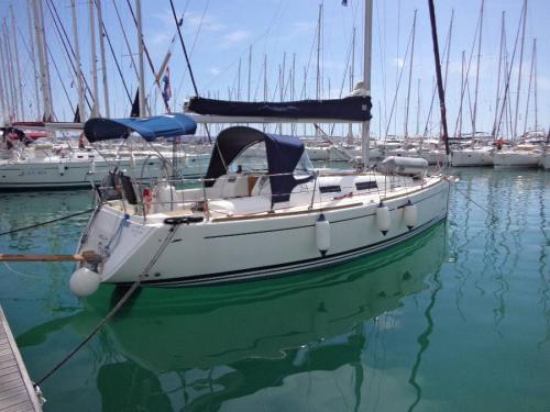 Segelyacht Dufour 34 Yachtcharter in Marina Kastela