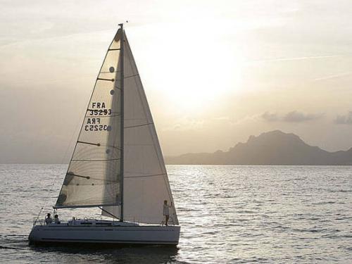 Segelboot Dufour 34 Evolution Performance chartern in Rogoznica