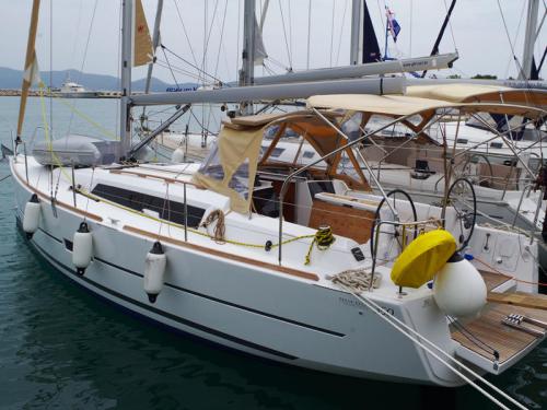 Sailing boat Dufour 350 Grand Large for rent in Sukosan Bibinje
