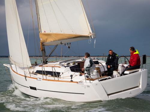 Segelyacht Dufour 350 Grand Large chartern in Vodice