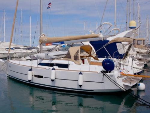 Sailboat Dufour 350 Grand Large for rent in Biograd na Moru