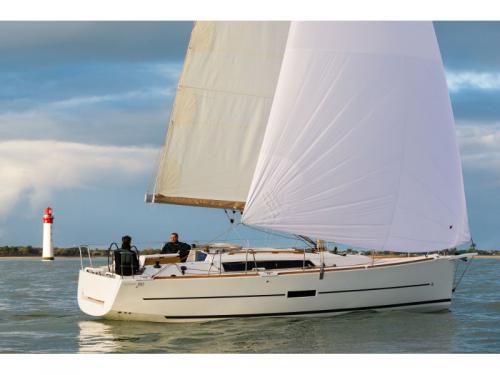 Sailing yacht Dufour 350 Grand Large available for charter in Sibenik