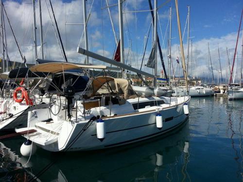 Segelyacht Dufour 350 Grand Large chartern in ACI Marina Trogir
