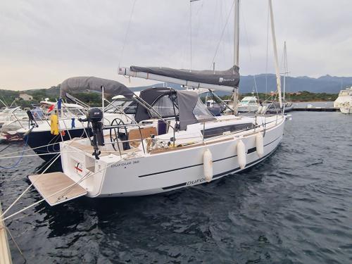 Yacht Dufour 360 Grand Large for charter in Bonifacio Marina