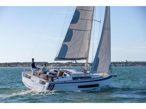 Yacht Dufour 37 Yachtcharter in Skradin