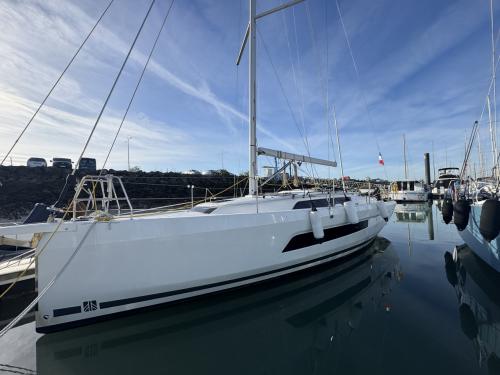 Segelyacht Dufour 37 chartern in La Rochelle
