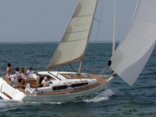Yacht Dufour 375 Grand Large Yachtcharter in Gustavsberg