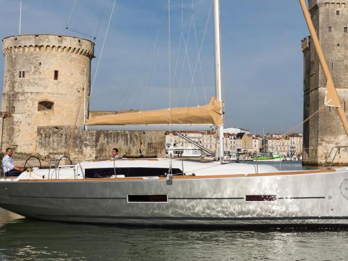 Segelyacht Dufour 382 Grand Large chartern in Marina dell Isola