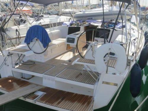 Segelyacht Dufour 382 Grand Large chartern in Golfo Aranci