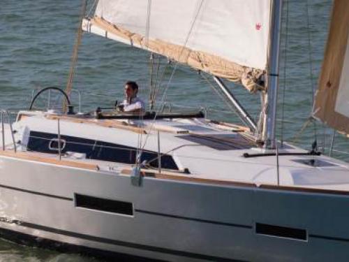 Segelyacht Dufour 382 Grand Large chartern in Palma