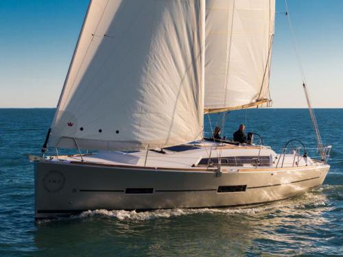 Segelyacht Dufour 382 Grand Large Yachtcharter in Marina Polesana