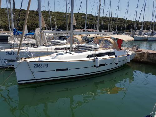 Segelboot Dufour 382 Grand Large Yachtcharter in Pula