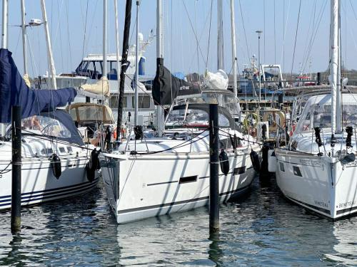Yacht Dufour 382 Grand Large available for charter in Heiligenhafen