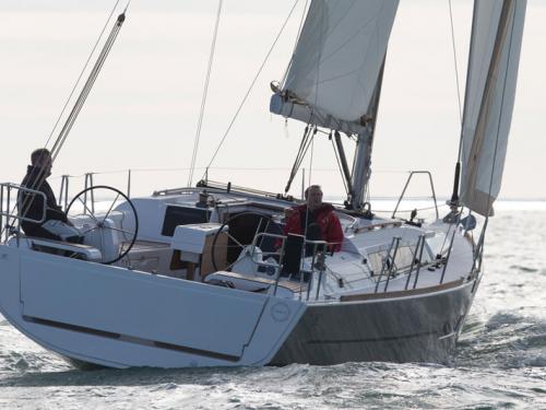 Sailing yacht Dufour 382 Grand Large for rent in Pozzuoli