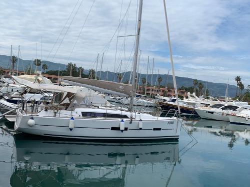 Segelyacht Dufour 382 Grand Large Yachtcharter in Portorosa