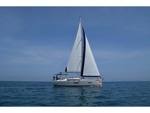 Sailing boat Dufour 382 Grand Large for charter in Cannigione