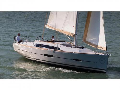 Sailing boat Dufour 382 Grand Large for charter in Port Toulon