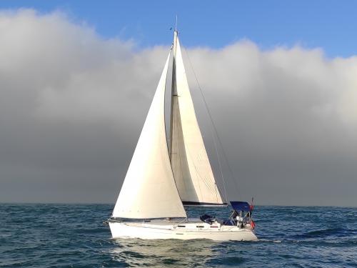 Segelboot Dufour 385 Grand Large chartern in Portimao