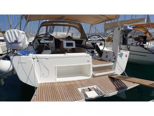 Segelyacht Dufour 390 Grand Large chartern in Rogoznica