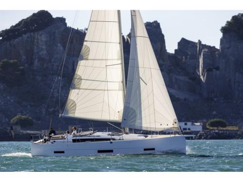 Sailing boat Dufour 390 Grand Large for charter in Portisco