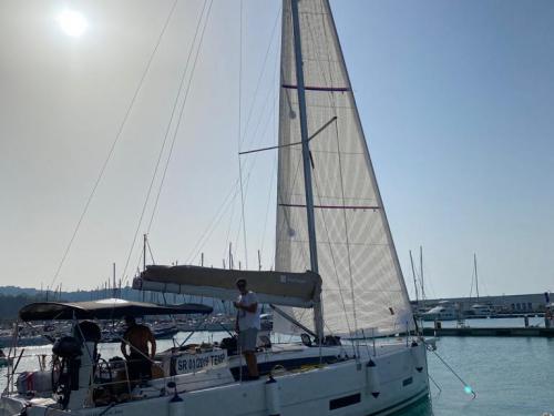 Segelyacht Dufour 390 Grand Large Yachtcharter in Messina