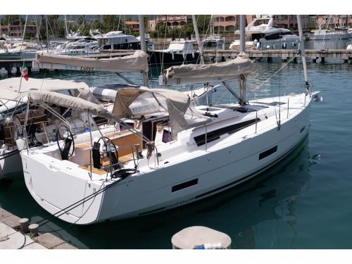 Segelyacht Dufour 390 Grand Large chartern in Portorosa