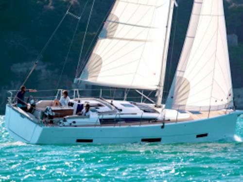 Yacht Dufour 390 Grand Large available for charter in Cannigione