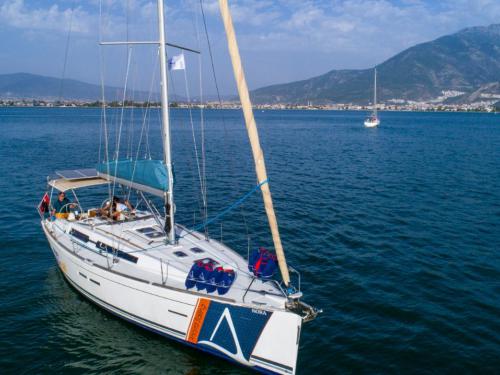 Sailboat Dufour 405 for hire in Fethiye