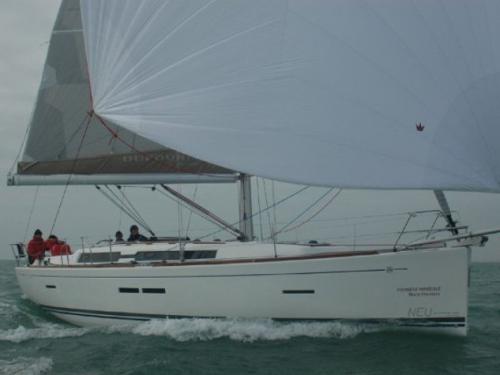 Sailboat Dufour 405 Grand Large for rent in Fethiye