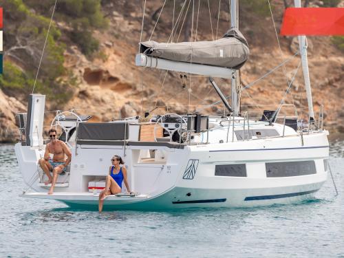 Segelyacht Dufour 41 Yachtcharter in Rogoznica Segelyacht Dufour 41 Yachtcharter in Rogoznica