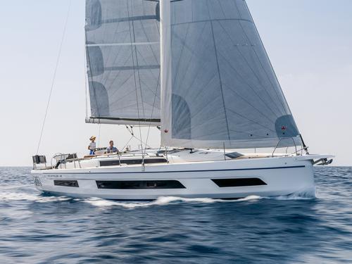 Sailing boat Dufour 41 for rent in Goecek
