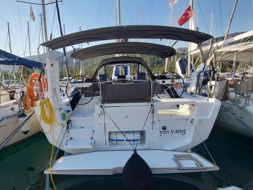 Sailing yacht Dufour 41 for charter in Goecek Village Port