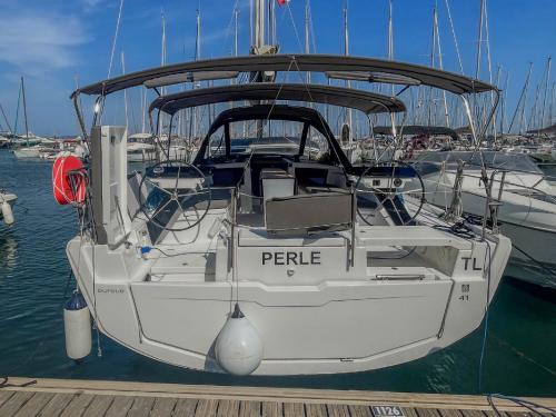 Segelboot Dufour 41 chartern in Hyeres