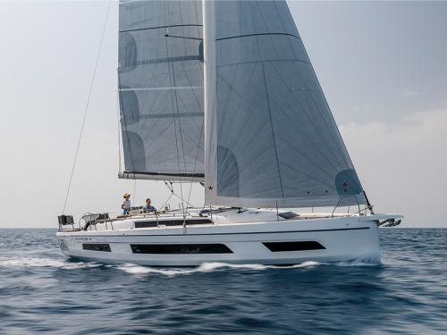 Sailboat Dufour 41 for charter in Palermo