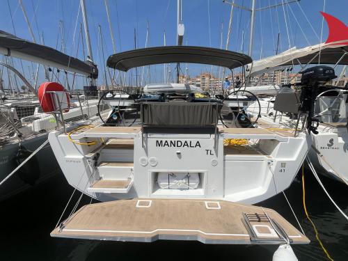 Sailing yacht Dufour 41 available for charter in Hyeres