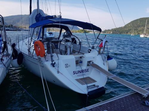 Segelyacht Dufour 410 Yachtcharter in Nydri