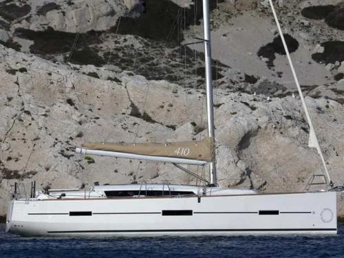 Yacht Dufour 410 Grand Large for rent in Marmaris