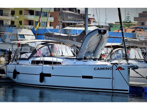 Segelyacht Dufour 412 Grand Large Yachtcharter in Arrecife Segelyacht Dufour 412 Grand Large Yachtcharter in Arrecife