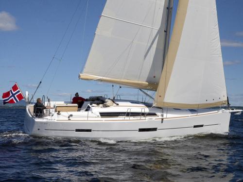 Segelyacht Dufour 412 Grand Large chartern in Vieux Port