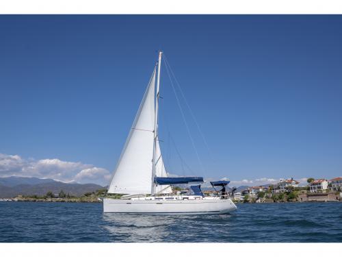 Sailing yacht Dufour 425 Grand Large for rent in Fethiye