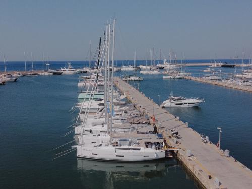Yacht Dufour 430 Yachtcharter in Skiathos