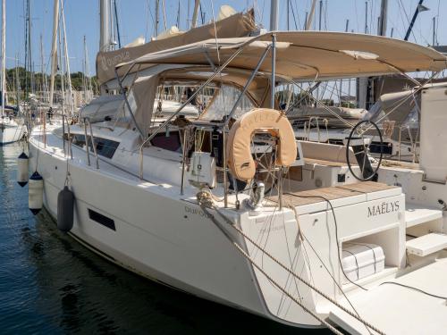 Yacht Dufour 430 Grand Large available for charter in Port Pin Rolland