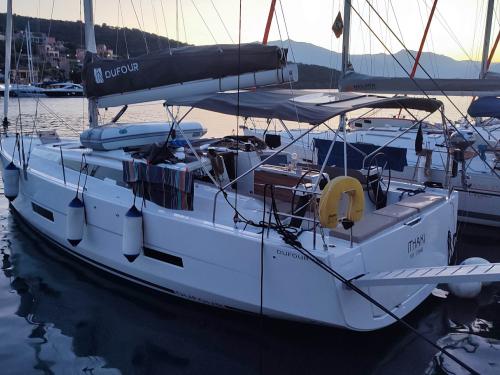 Segelboot Dufour 430 Grand Large Yachtcharter in Preveza