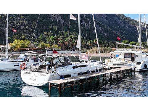 Segelyacht Dufour 44 Yachtcharter in Adakoy