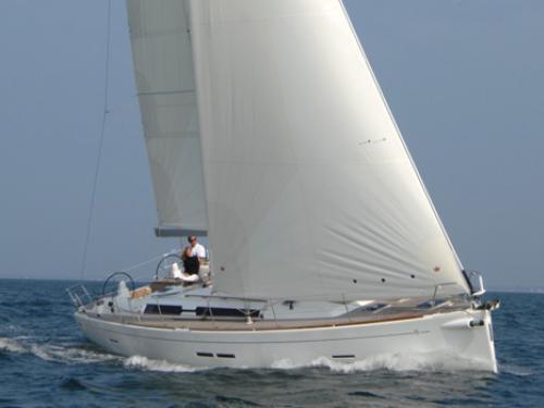 Sailboat Dufour 445 Grand Large available for charter in Saint Mandrier sur Mer