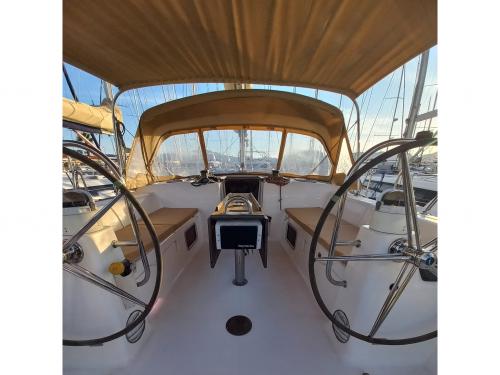 Sailing yacht Dufour 450 Grand Large for rent in Marmaris